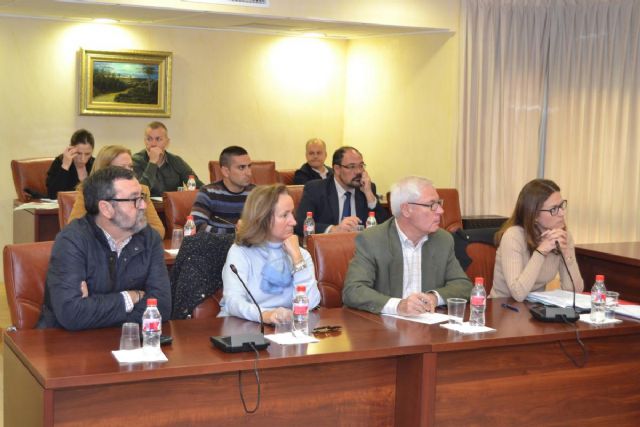 El PSOE critica que el presupuesto para 2015 no está pensado para las personas que peor lo están pasando - 1, Foto 1