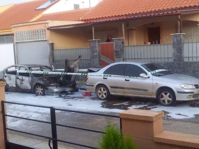 SPCT denuncia la quema de vehículos en Pozo Estrecho - 1, Foto 1