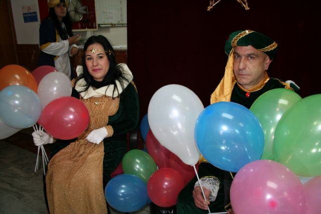 Los Reyes Magos llegan a Cehegín para repartir ilusión y regalos a niños y mayores - 1, Foto 1