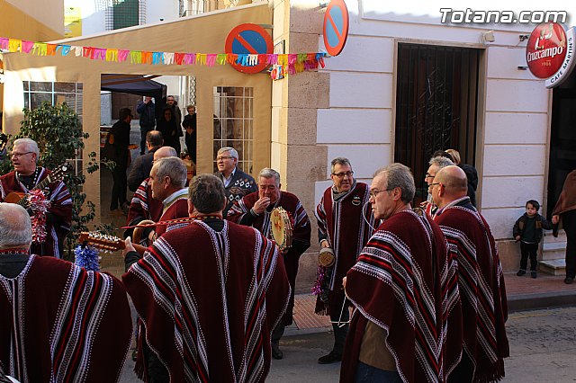 El II desayuno solidario a beneficio de Critas recaud unos 200 Kg de comida y ms de 100 juguetes - 9