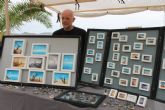 Medio centenar de artesanos vuelven a exponer sus trabajos en el Paseo Marítimo