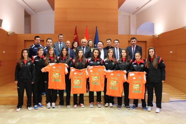El presidente Garre resalta la importancia de la dedicación al deporte para la formación de los jóvenes - 1, Foto 1