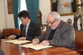 La UCAM y el ayuntamiento de Alhama firman un convenio para mejorar el desarrollo econmico y sostenible del municipio