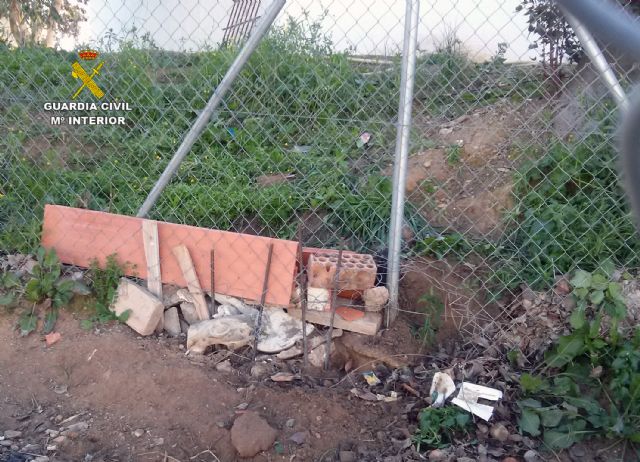 La Guardia Civil detiene a los propietarios de los perros que causaron lesiones graves a cuatro personas - 4, Foto 4