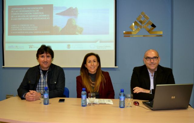 Las empresas aguileñas del sector turístico se ponen al día sobre la comercialización online - 1, Foto 1