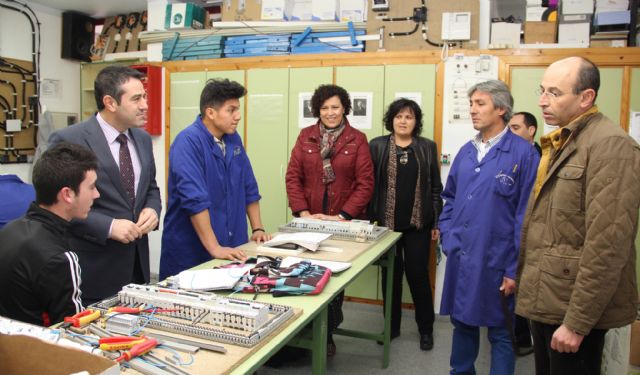 Puerto Lumbreras amplía la oferta de Formación Profesional con nuevos títulos como electricidad, administración y actividades deportivas - 3, Foto 3