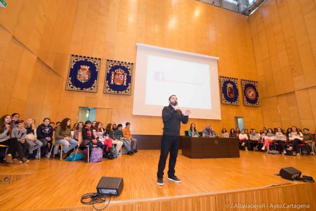 Heinz Delam abre los encuentros del premio Hache 2015 - 3, Foto 3