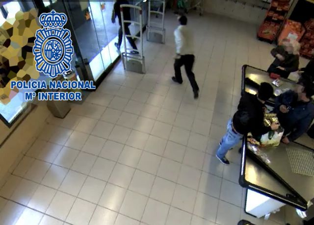 Detenido el atracador de supermercados de la capital murciana - 4, Foto 4