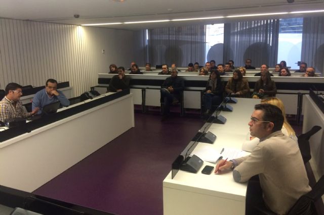 Los proveedores del Ayuntamiento torreño aprenden cómo funciona la plataforma única de la factura electrónica - 2, Foto 2