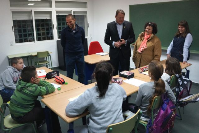 Refuerzo educativo en Ceutí para conciliar la vida laboral y familiar - 1, Foto 1