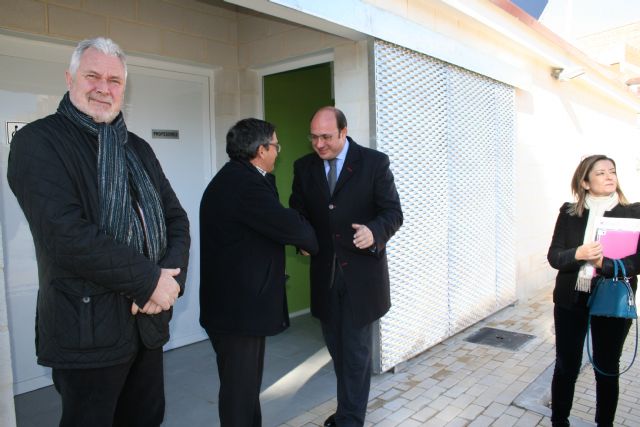 Educación invierte más de 200.000 euros en los nuevos vestuarios del IES Vega del Argos de Cehegín - 1, Foto 1