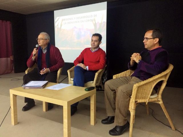 La Asociación Camino al Humanismo y la Ciencia convoca la IV edición del concurso escolar de investigación 'Pedro Villa' - 1, Foto 1