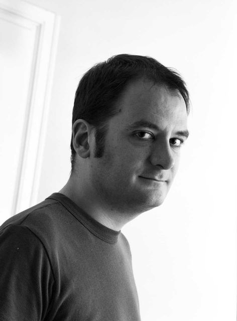 Javier Ruescas y Frances Miralles presentan el nuevo fenómeno juvenil, Pulsaciones en el Premio Hache - 2, Foto 2