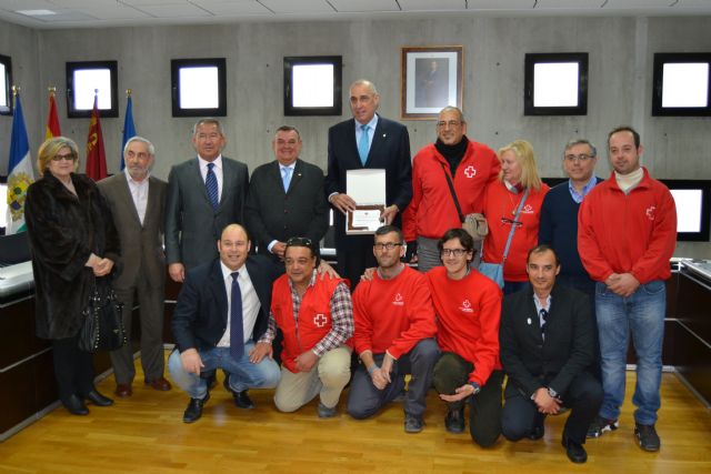 Cruz Roja reconoce la labor solidaria de la Fundación del Real Madrid - 1, Foto 1