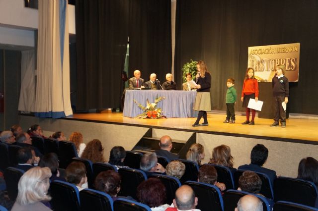 Tres docentes agasajados en el tradicional Homenaje al Maestro torreño - 3, Foto 3