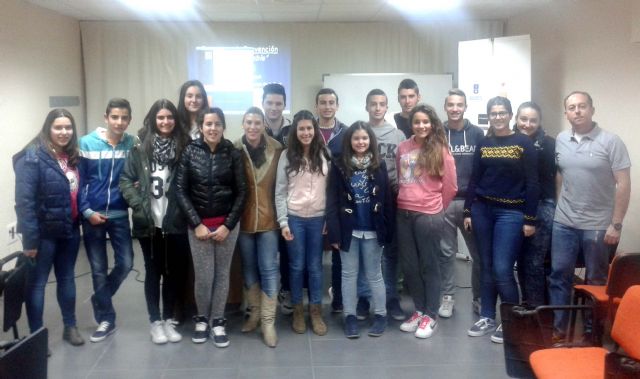 La Concejalía de Juventud inicia el programa de educación para la salud Viaje saludable - 2, Foto 2