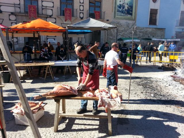 El Mercadillo Artesanal 'El Mesoncico' saborea los manjares del cerco en su primera edición del 2015 - 4, Foto 4