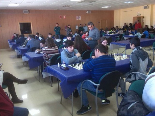 Doce escolares de Totana participaron en la 1ª jornada regional de ajedrez de Deporte Escolar - 10