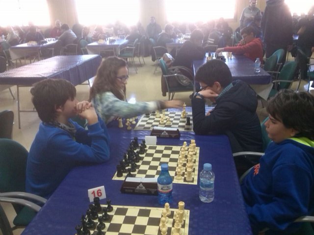 Doce escolares de Totana participaron en la 1ª jornada regional de ajedrez de Deporte Escolar - 9