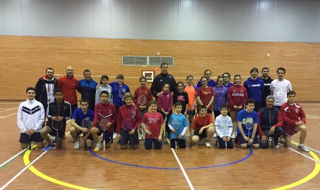 El seleccionador nacional de bádminton de menores participa en una jornada de tecnificación en Las Torres de Cotillas - 1, Foto 1