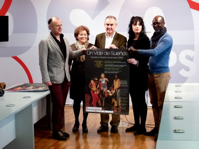 González Tovar: La lucha contra la exclusión social y la pobreza será uno de los mayores objetivos del PSOE en el Gobierno regional - 2, Foto 2