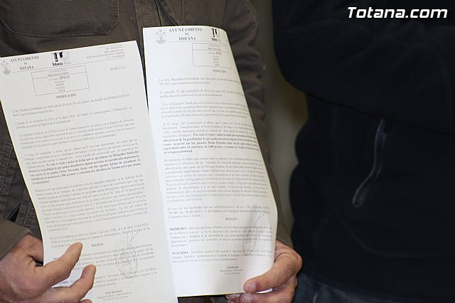 La Polica Local de Totana visita el pleno con mascarillas-mordaza - 21