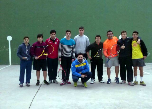 El Suma y sigue de Alguazas abre el nuevo año jugando al frontón - 1, Foto 1