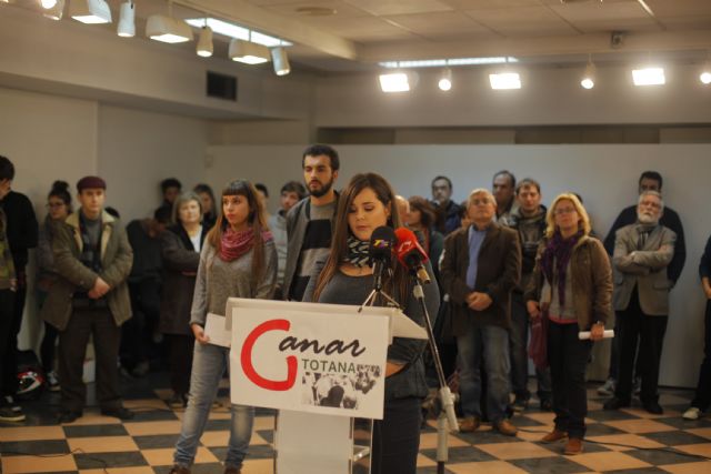 La convocatoria GANAR TOTANA, impulsada por personas, asociaciones e Izquierda Unida, arranca con un Acto Cívico realizado el pasado viernes, Foto 2