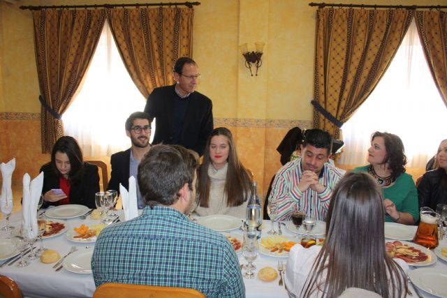 La Peña La Contraparada distingue al Alcalde con su Insignia de Oro por su impulso a las tradiciones - 3, Foto 3