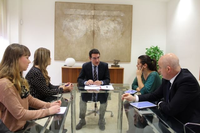 La Comunidad destaca el incremento de los autónomos como eje fundamental en la recuperación del empleo en la Región de Murcia - 1, Foto 1