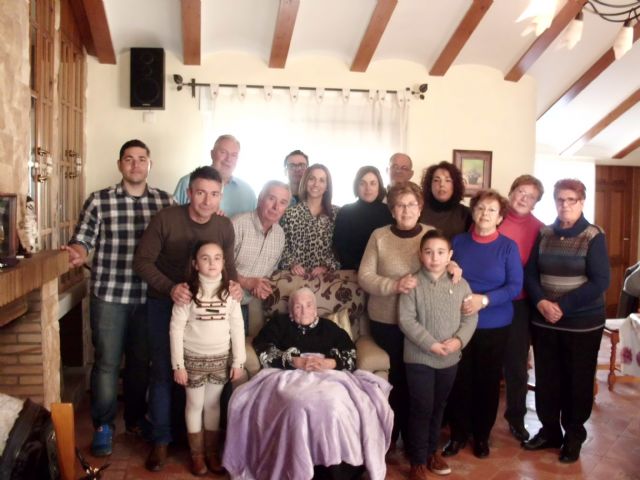 Virtudes González, la madre más longeva de Cehegín, cumple 100 años - 2, Foto 2