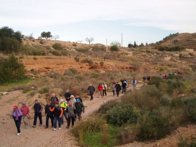El programa de senderismo de mayores echó a andar con dos interesantes rutas - 2, Foto 2