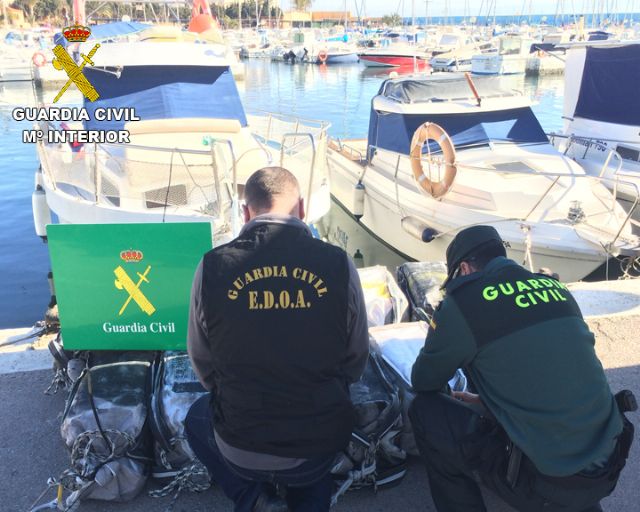 La Guardia Civil interviene 465 kilos de cocaína en una embarcación - 1, Foto 1