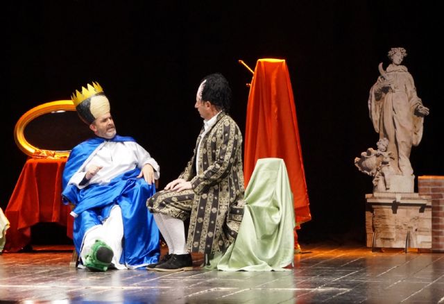 El grupo teatral aficionado Teace de Ceutí recauda 700 euros para la Cofradía de Santa María Magdalena - 2, Foto 2