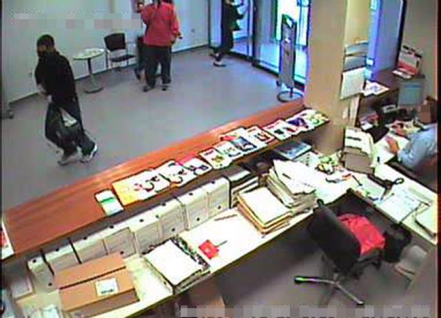 La Guardia Civil desmantela un grupo criminal dedicado a asaltar bancos en Murcia - 1, Foto 1