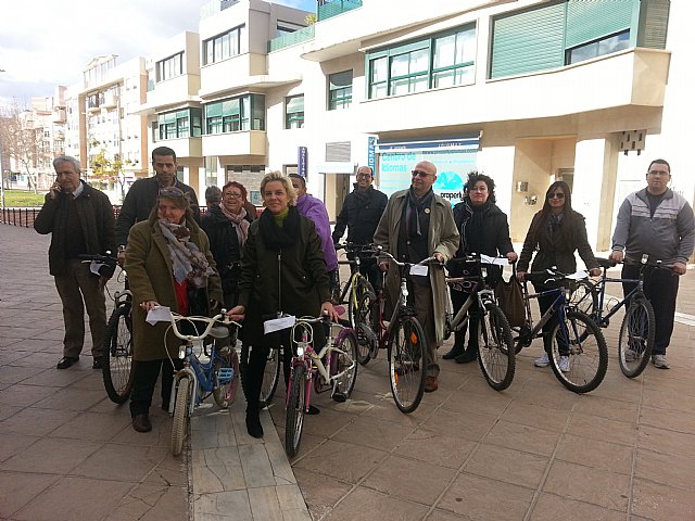 El proyecto Recicleta pone en valor y a disposición de ocho asociaciones un total de 24 bicicletas - 1, Foto 1