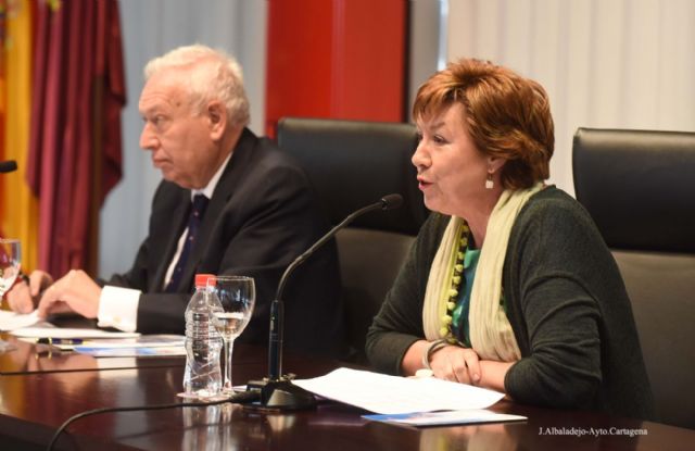 El ministro Margallo cerró las Jornadas sobre la Transición hablando de Política Exterior y la Yihad - 3, Foto 3