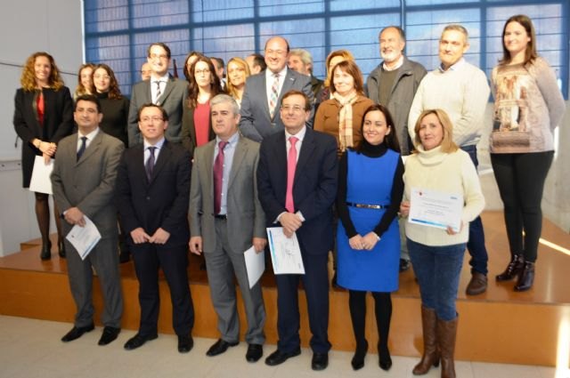 Educación y el BBVA amplían la formación financiera a 500 alumnos de la Región - 2, Foto 2