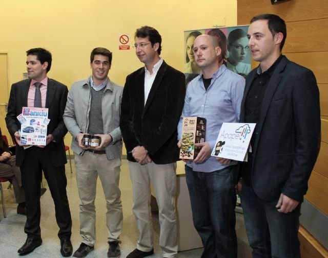 El Gobierno regional destaca el espíritu original e innovador de los galardonados con el premio Emprendedor del Mes - 2, Foto 2