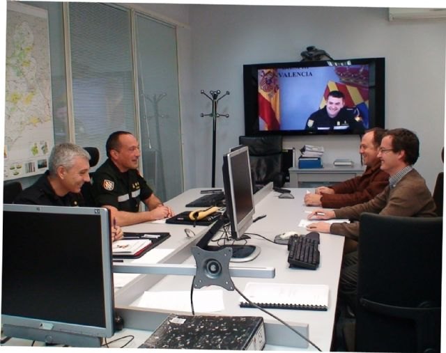 Comunidad y Ministerio de Defensa planifican la gestión conjunta de catástrofes - 1, Foto 1