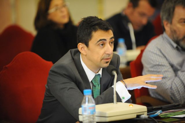 Serna (UPyD) Las soluciones al transporte público pasan por devolución de competencias y el billete único - 1, Foto 1