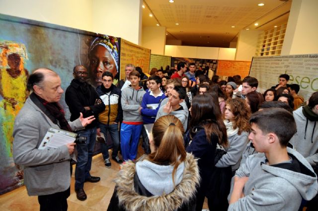 Más de 100 alumnos de cooperativas de enseñanza estrenan las visitas a la exposición 'La Ruta Prometida' - 4, Foto 4