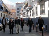 Pedro Lpez reclama mejoras para las viviendas sociales del barrio de Los Almendros en La Alberca