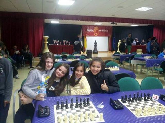 Dos alguaceñas se cuelgan el bronce en la prueba de bádminton alevín del Programa de Deporte en Edad Escolar regional - 1, Foto 1