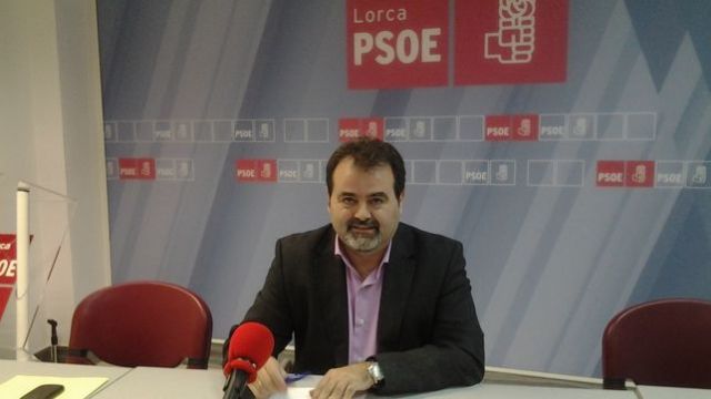 El PSOE vuelve a exigir responsabilidades a Jódar por el estado de abandono del entorno de la Universidad - 1, Foto 1