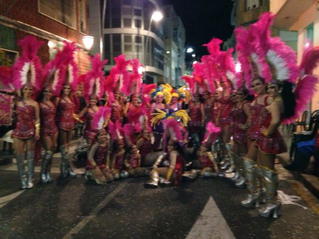 La comparsa torreña Timanfaya gana el premio foráneo del Carnaval de Torrevieja - 2, Foto 2