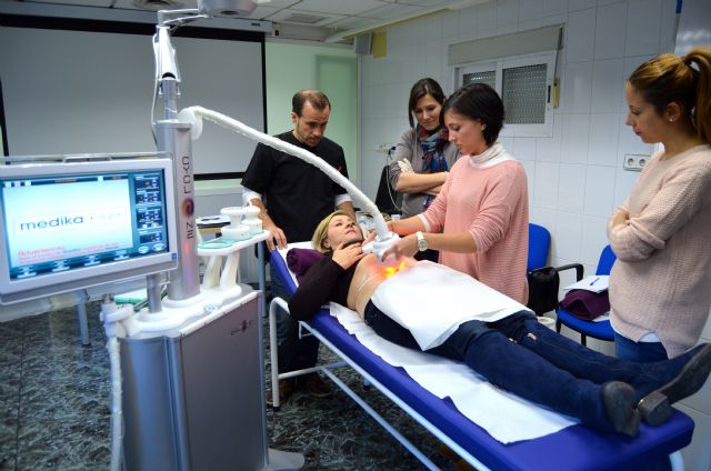 Clinic en el que las enfermeras de Hospital La Vega aprendieron el manejo de la máquina, Foto 1