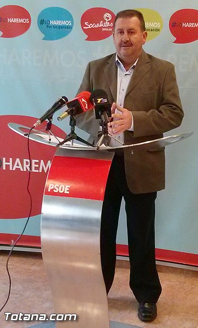 El candidato socialista Andrés García ha presentado sus cinco compromisos que aplicará nada más llegar a la alcaldía, Foto 1