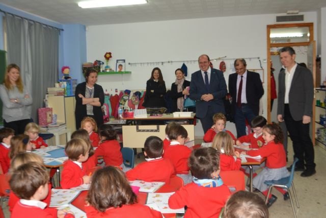 Educación facilita estabilidad a los cooperativistas del centro AYS y a las familias de los 380 alumnos con los que ya cuenta este centro - 2, Foto 2