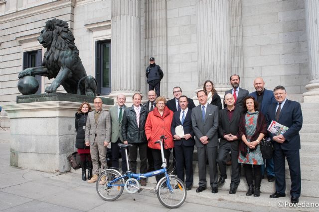 El Alcalde integra el lobby creado en el Congreso de los Diputados a favor de la bicicleta - 1, Foto 1